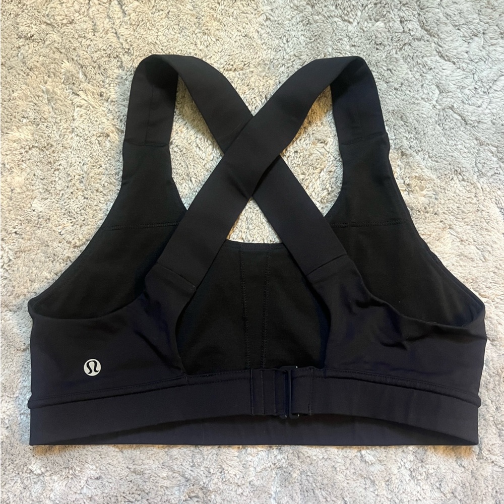 Black lululemon Sports Bra with Cross Back